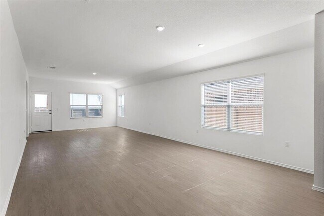 Building Photo - 17701 Sage Thrasher Dr