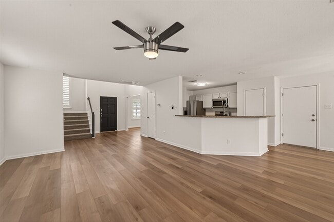 Building Photo - 14227 Cypress Valley Dr