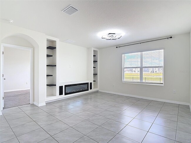 Building Photo - 2682 Common Fig Run