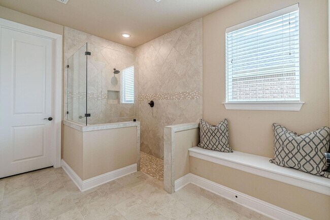 Building Photo - 115 Laughing Pear Cv