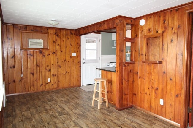 Building Photo - 3514 W Broad Pl