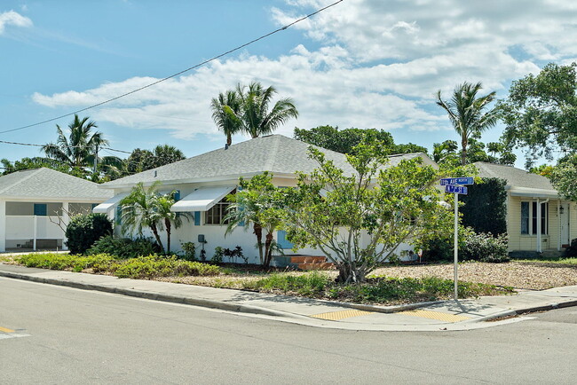 Building Photo - 1032 N J St