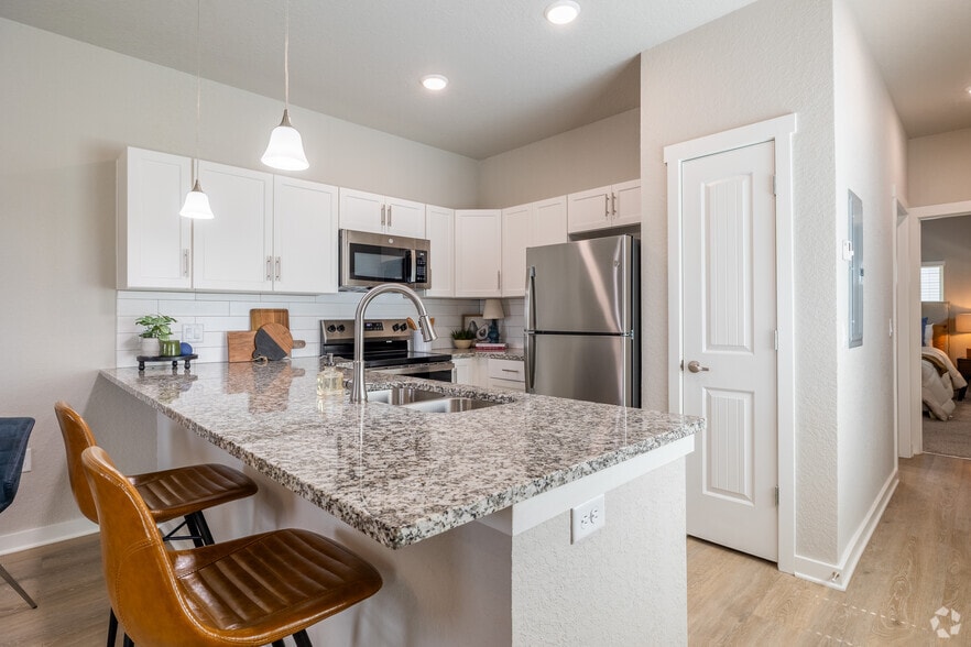 1BR, 1BA - 678SF - Kitchen - Cottages at Abbott Station
