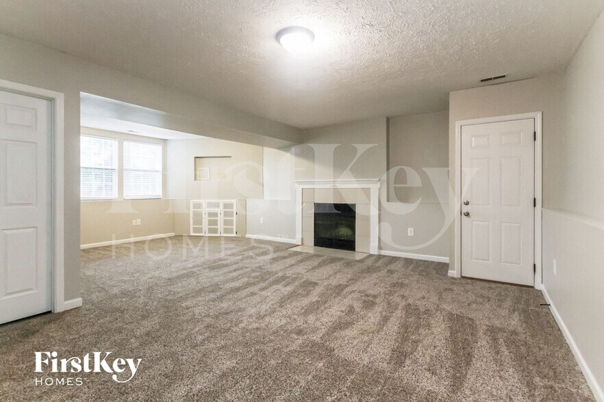 Building Photo - 8087 Cardinal Cove E