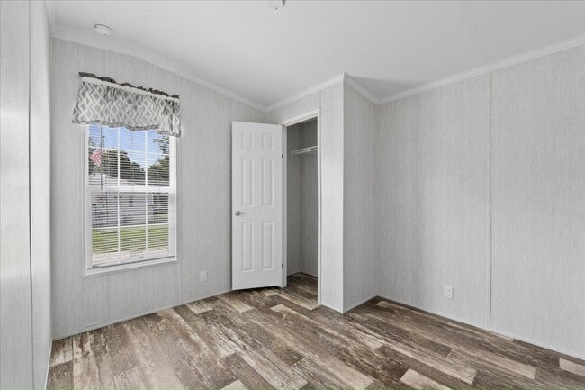Building Photo - 414 N Ridgewood Ave