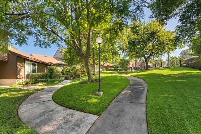 Building Photo - 1268 Tarryglen Ln