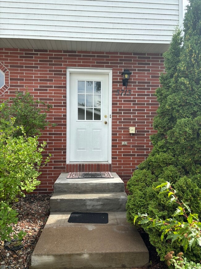 Building Photo - 3715 Ross Ave
