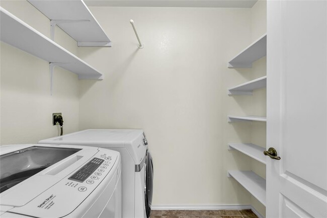 Building Photo - 4606 Mellow Hollow Dr