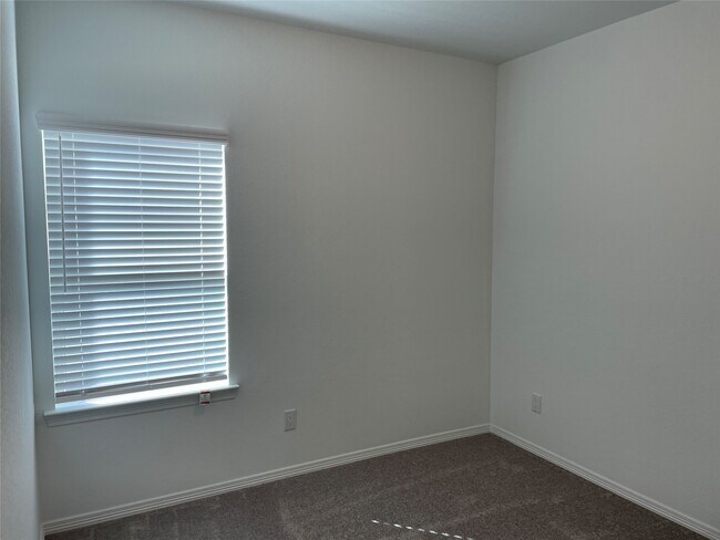 Building Photo - 25540 Northpark Palm Dr