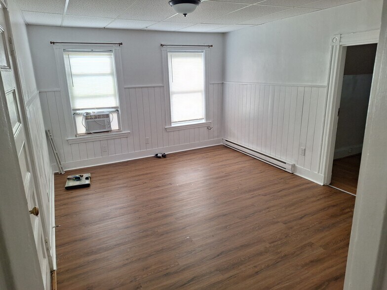 Building Photo - 36 Calhoun Ave