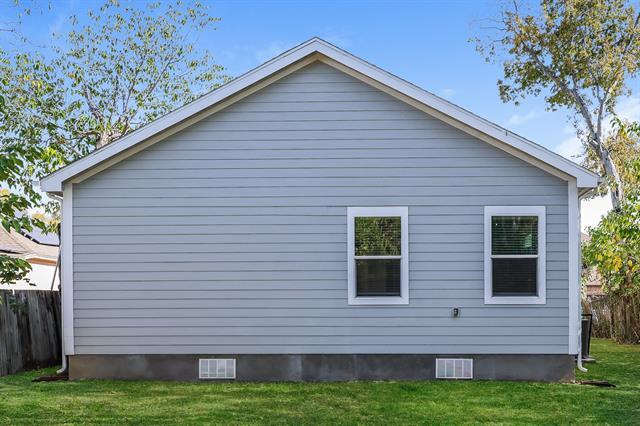 Building Photo - 3733 Vineyard Dr