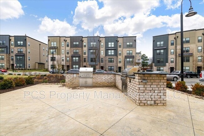 Building Photo - 2677 St Elias Dr