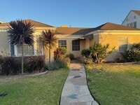 Building Photo - 3bd 2ba House