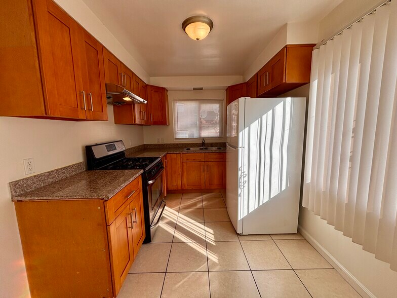 Building Photo - 8638 MacArthur Blvd