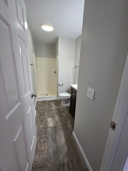 Building Photo - 10 Susquehanna Dr