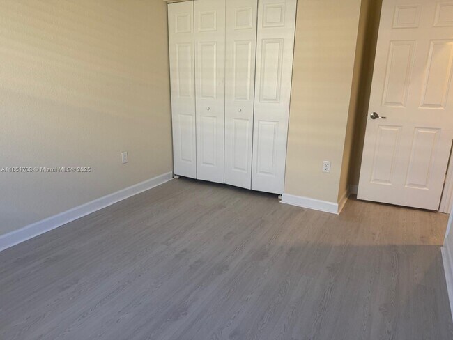 Building Photo - 17103 SW 96th St