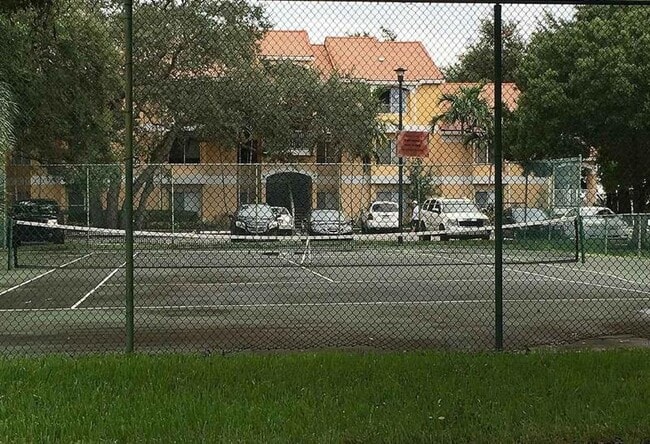 Building Photo - 2350 NW 33rd St