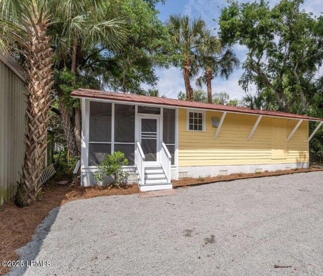 Building Photo - 606 Carteret St