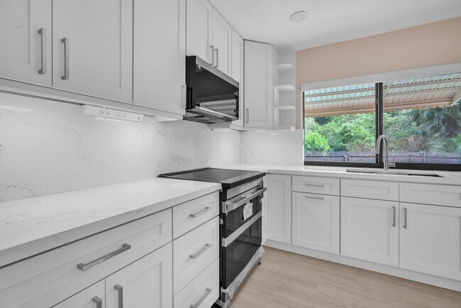 Building Photo - 3020 N 34th St