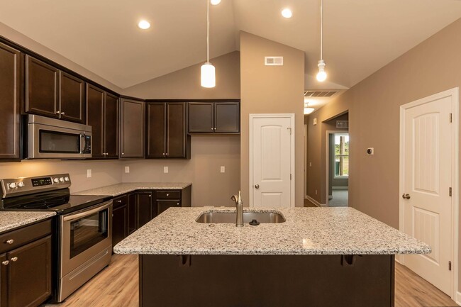 Building Photo - Brand New Three Bedroom Home!