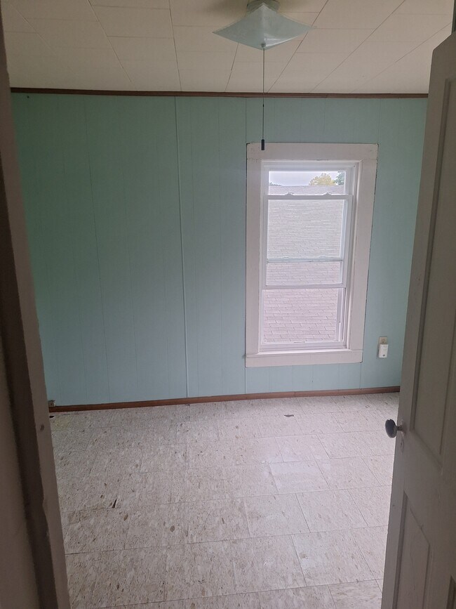 Building Photo - 126 N 9th St