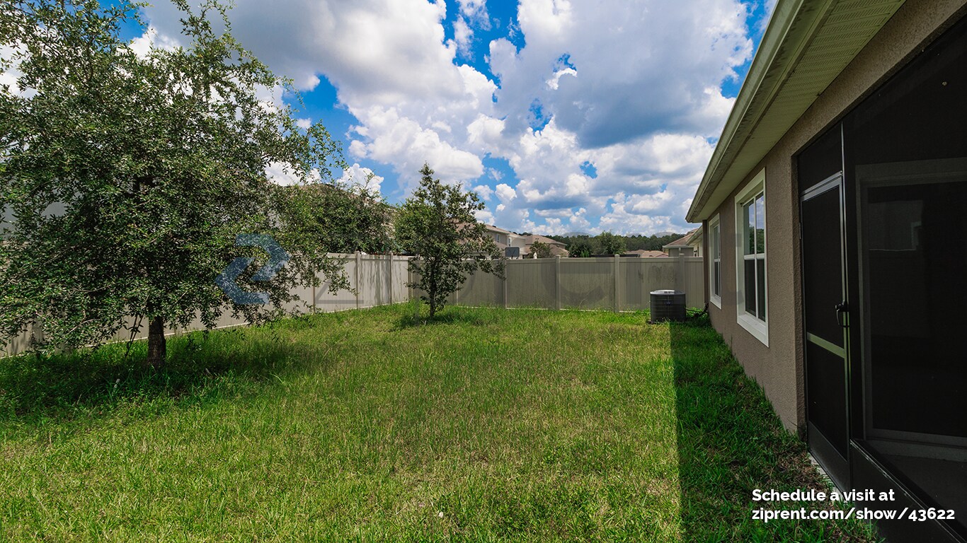 Building Photo - 32603 Brooks Hawk Ln