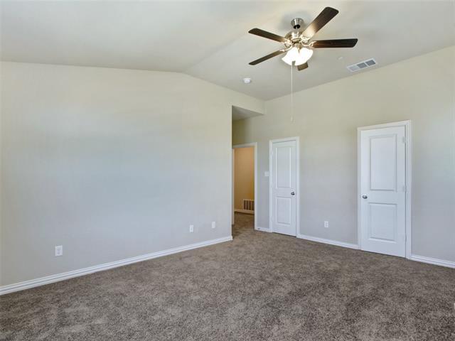 Building Photo - 3225 Solana Cir