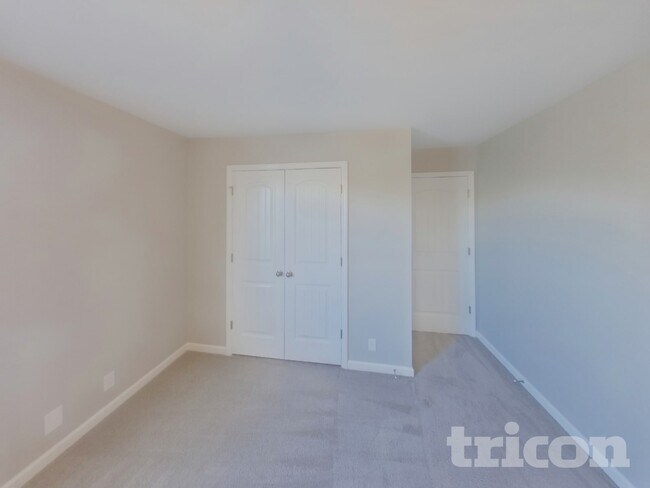 Building Photo - 3316 Pear Blossom Way