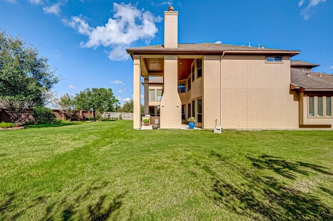 Building Photo - 2914 Cotswold Lane