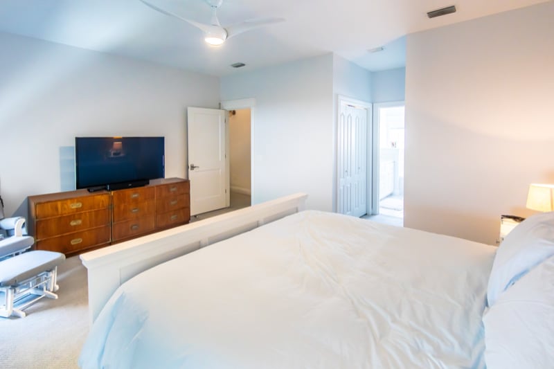 Building Photo - 380 Clareon Dr