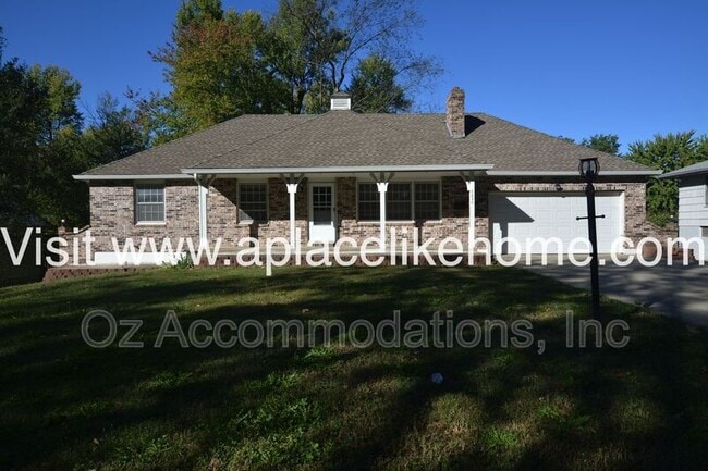 Building Photo - 7820 Arlington Ave