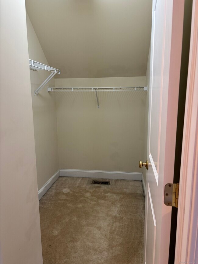 Building Photo - 15 Freedom Way