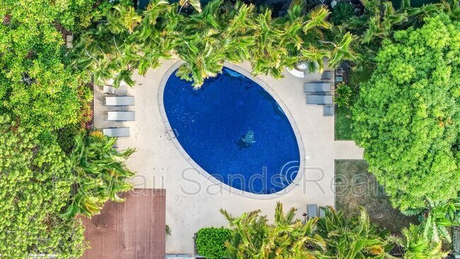 Building Photo - 1617 Ke’eaumoku St