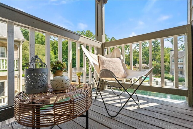 Building Photo - 610 Mill Pond Dr