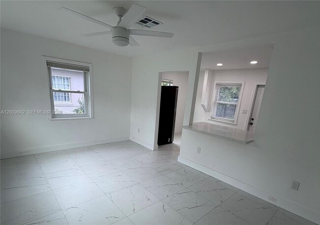 Building Photo - 1005 NW 123rd St