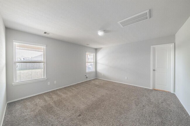 Building Photo - 5515 Peralta Mills Way