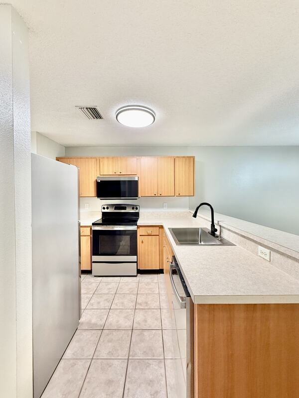 Building Photo - 2140 Mystic Ring Loop