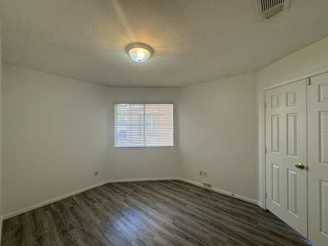 Building Photo - 7397 Winterpine Ave