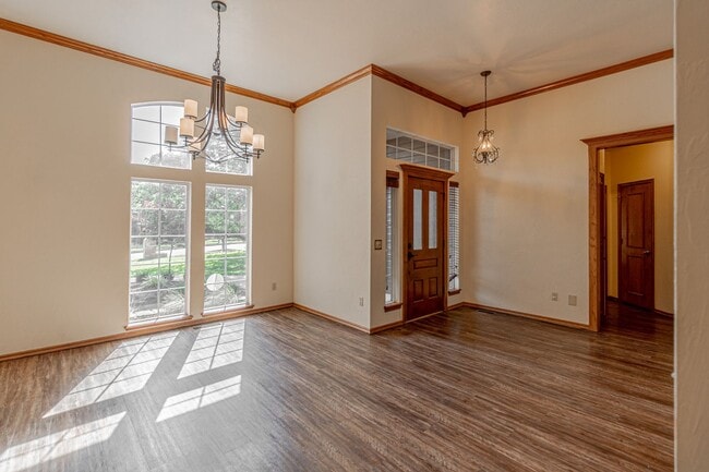 Building Photo - Beautiful 4-Bedroom, 3-Bath Home with 3-Ca...