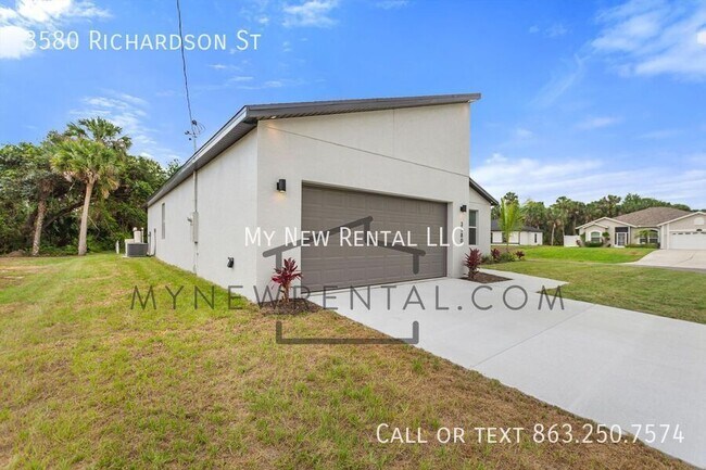 Building Photo - 3580 Richardson St