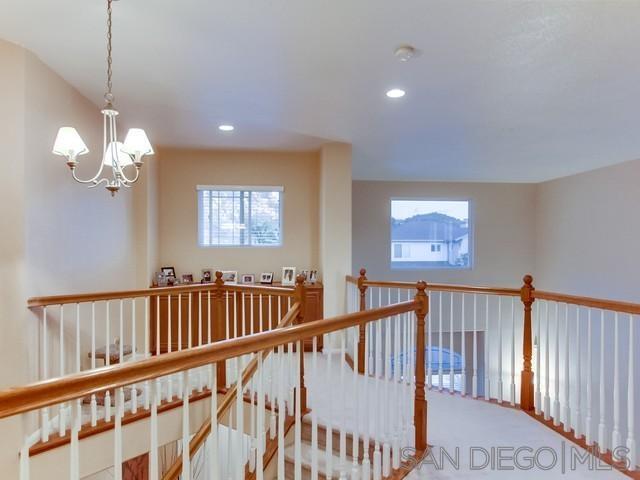 Building Photo - 657 Oakwood Creek Pl