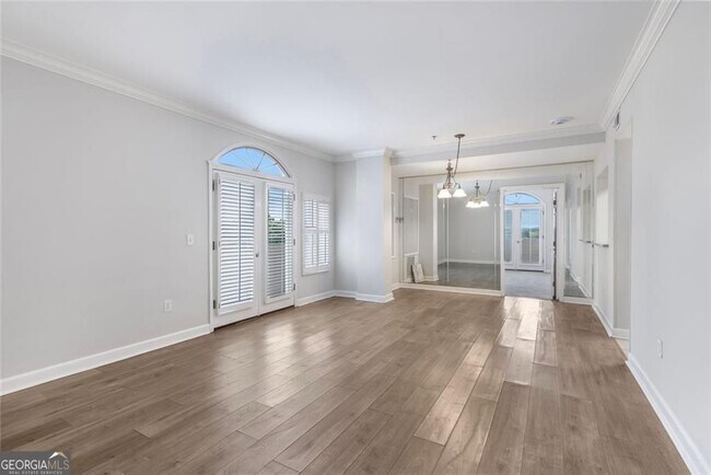 Building Photo - 2161 Peachtree Rd NE