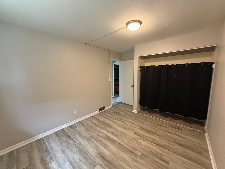 Building Photo - 4109 36th Ave