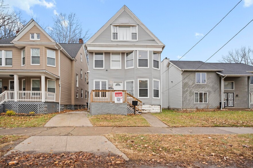 Building Photo - 1842 Crawford Rd