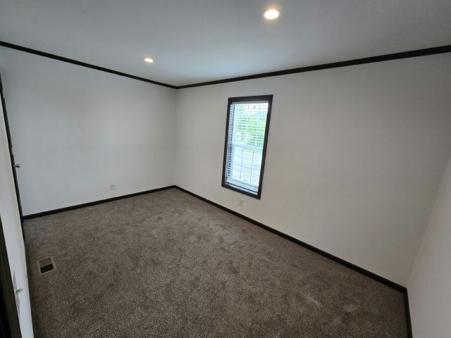 Building Photo - 369 Brutus Dr