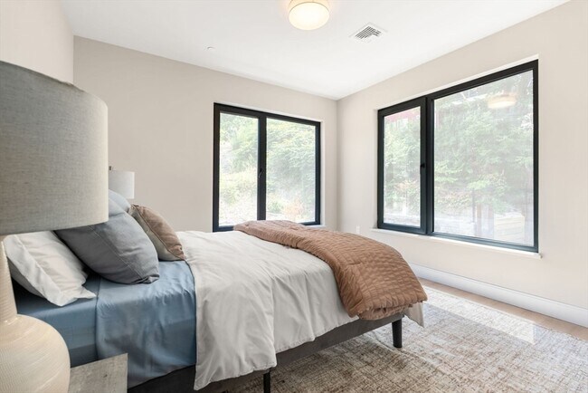 Building Photo - 249 Corey Rd