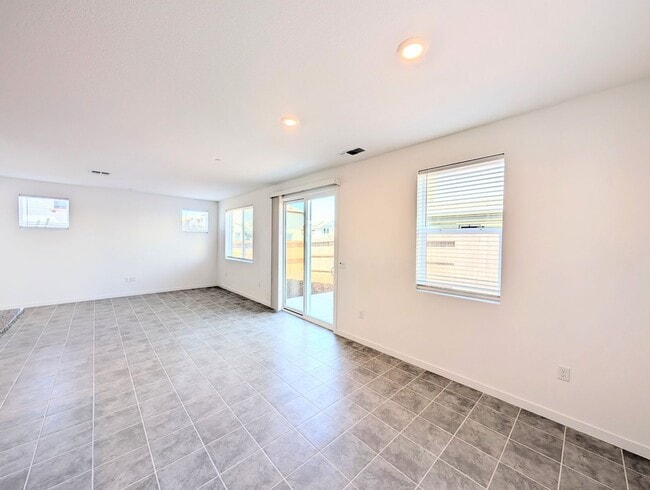 Building Photo - Beautiful Brand New Construction / Single ...