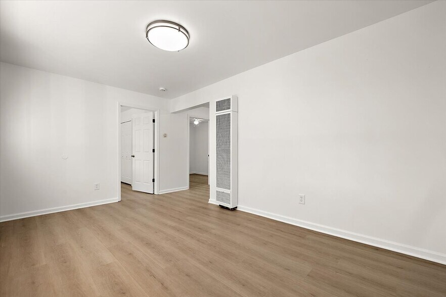Building Photo - 5155 Girard Dr