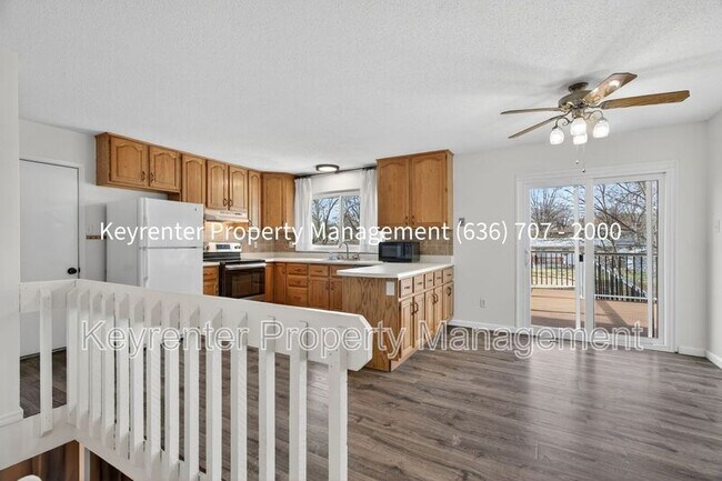 Building Photo - 1476 Shadow Wood Dr