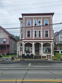 Building Photo - 21 S Main St